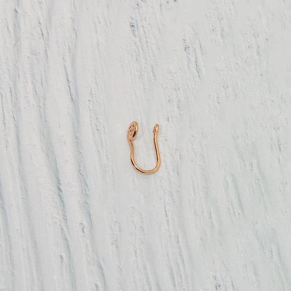 14k RoseGold No Piercing Nose Ring - Picture 3 of 3